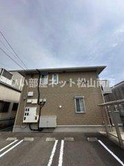 ウィット三津の外観画像