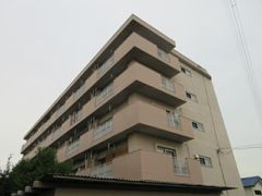 鶴瀬スカイマンションの外観画像