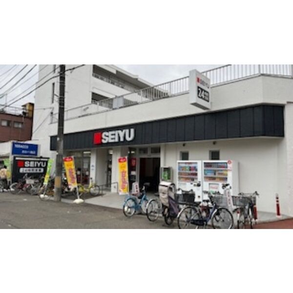 近くに施設あり