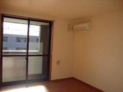 スプリーム ユーの間取り画像