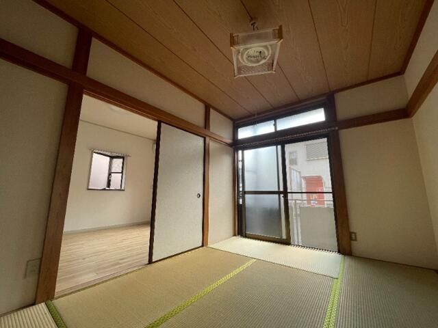 ベッドルーム