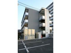 レオパレスプラスパAの外観画像