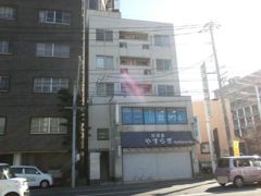 ウエストビルの外観画像