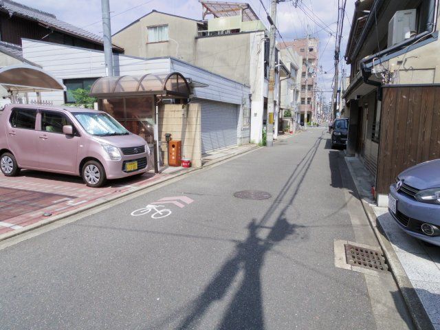 近くに施設あり