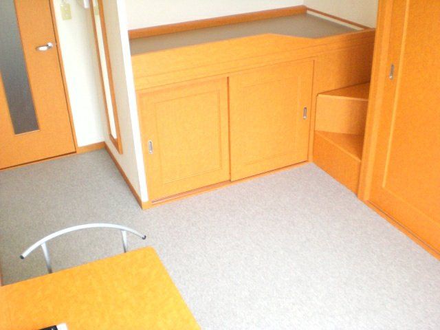 ベッドルーム