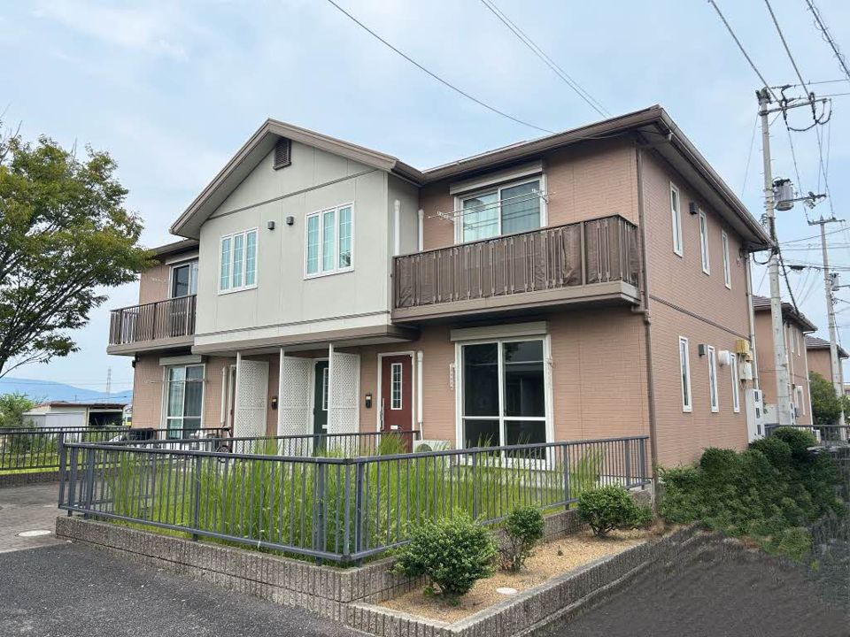 コンフォールⅡ C棟の外観画像