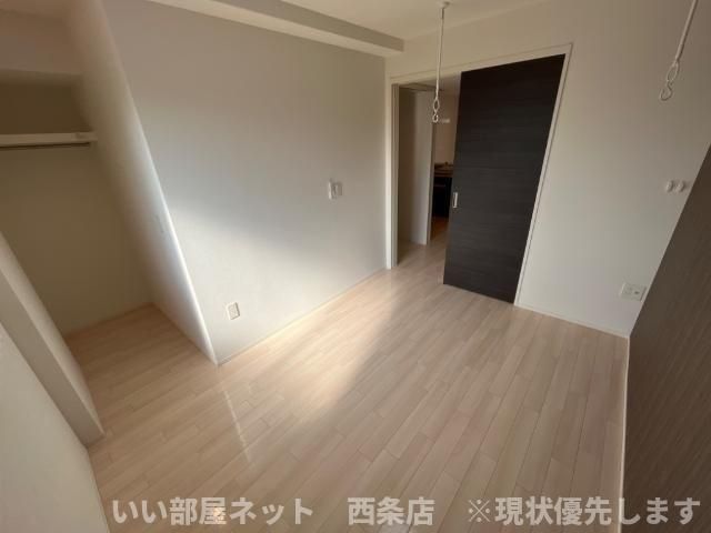 ベッドルーム