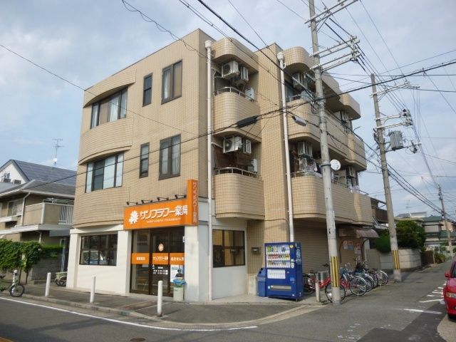 西郷マンションⅡの外観画像