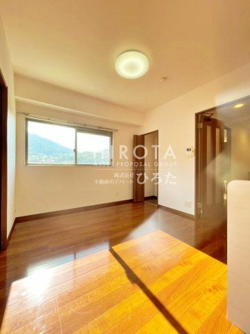 セブン‐イレブン／八幡祇園３丁目店(79m)