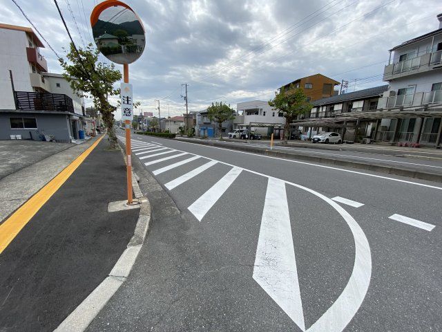 近くに施設あり