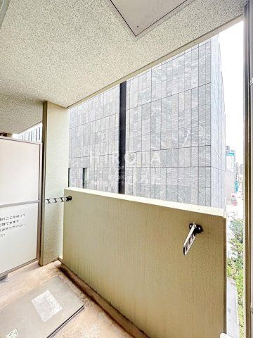 小倉中央小学校(90m)