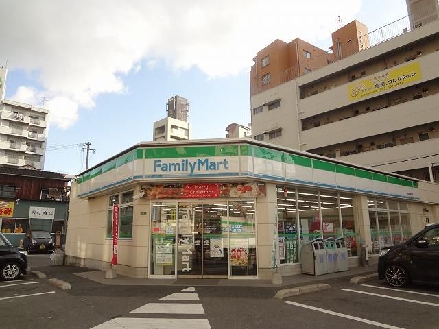 ファミリーマート小倉城野駅北店(470m)