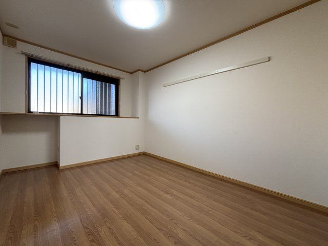 ベッドルーム