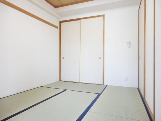 ベッドルーム