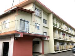 仙波長徳共同ハイツの外観画像