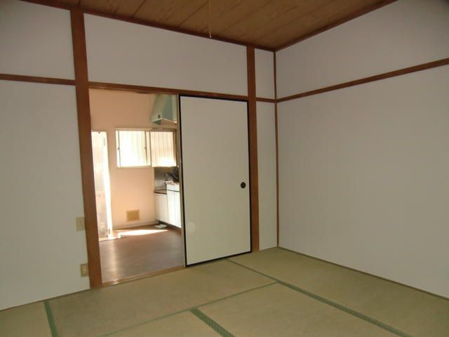ベッドルーム