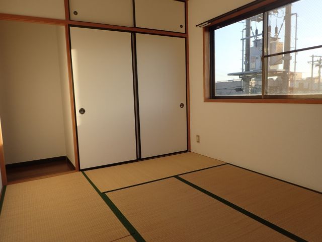 ベッドルーム