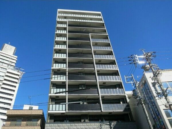 プレサンス栄ライズの外観画像
