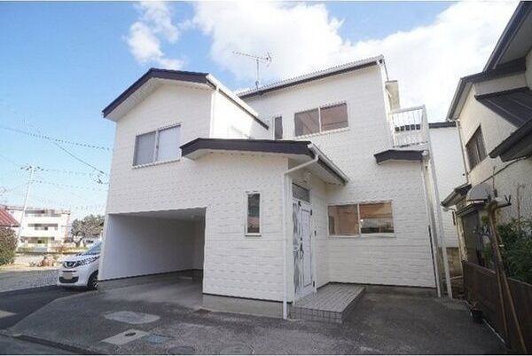 石田邸(上大類町)の外観画像