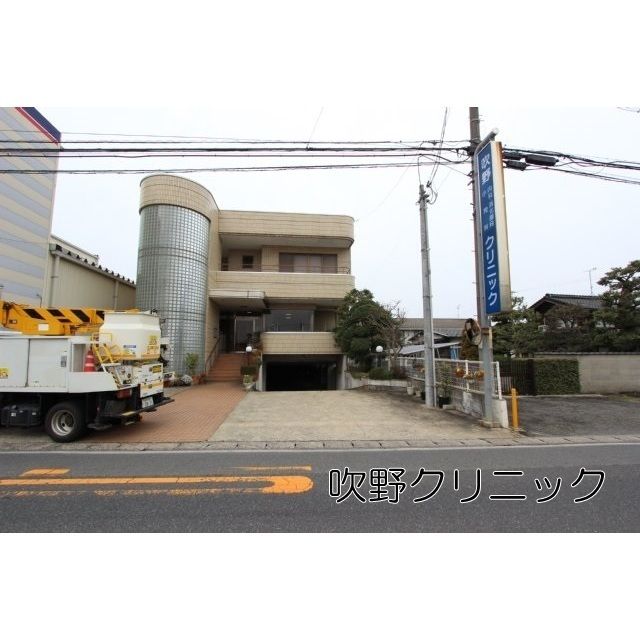 近くに施設あり