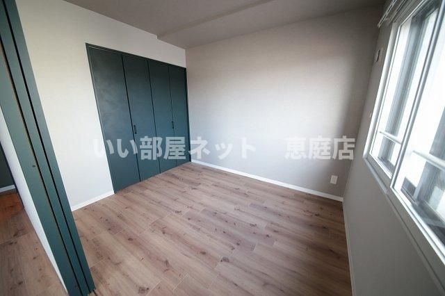 ベッドルーム
