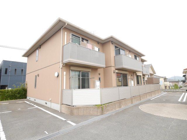 シャーメゾンかきつばたの外観画像