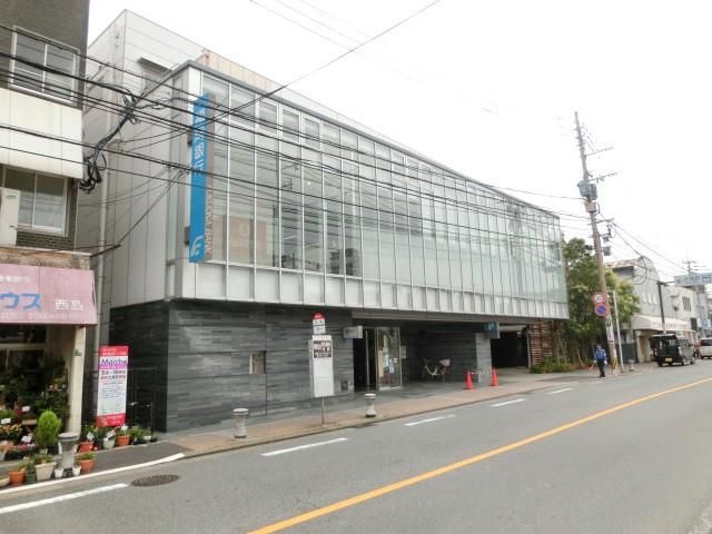 福岡銀行(550m)