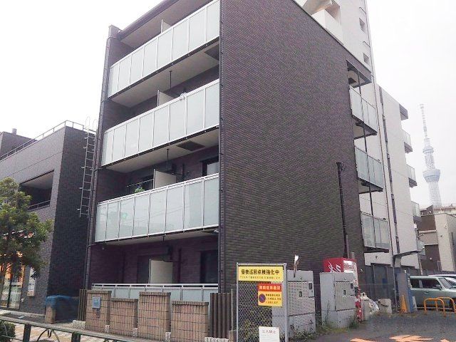 レオネクストオムライの外観画像