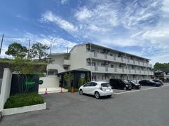若草フェニックスマンションの外観画像