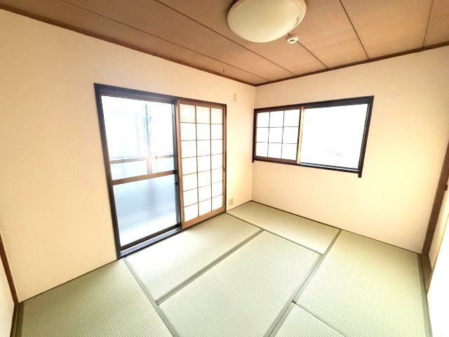 ベッドルーム