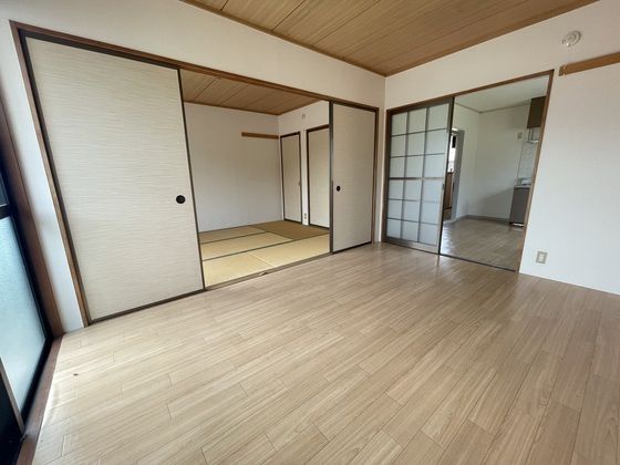 ベッドルーム