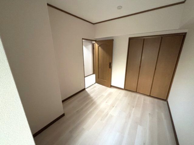 ベッドルーム
