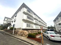 御影野村ハイツB棟の外観画像