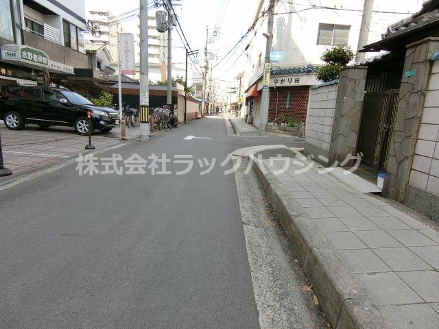 近くに施設あり