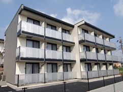 レオパレスカーニバルⅡの外観画像