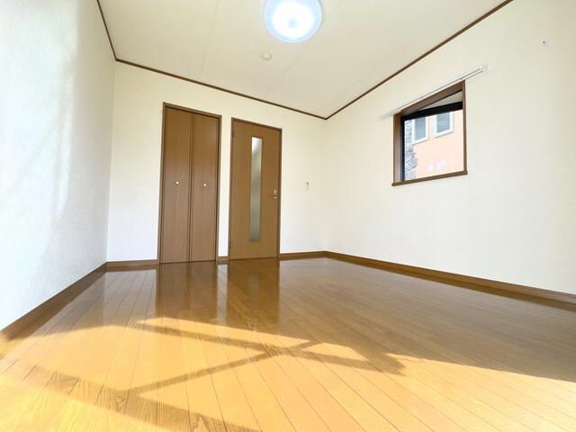 ベッドルーム