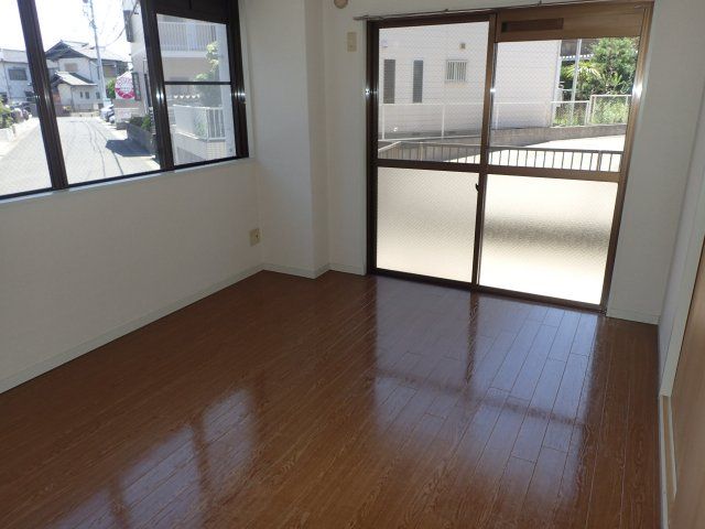 ベッドルーム