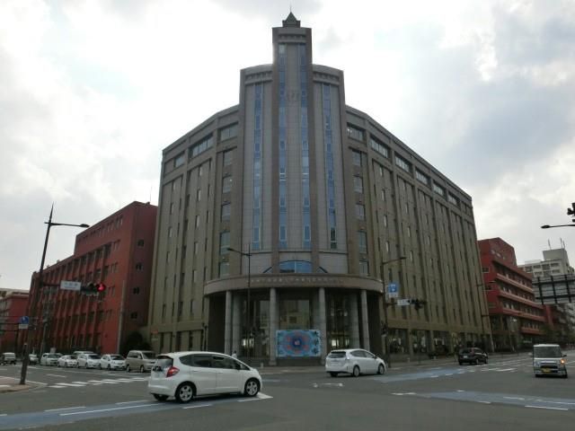 九州栄養福祉・東筑紫短大(170m)