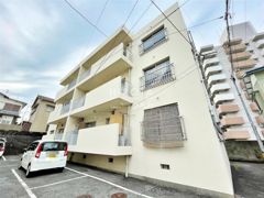 エメラルドマンション泉台 301号室の外観画像