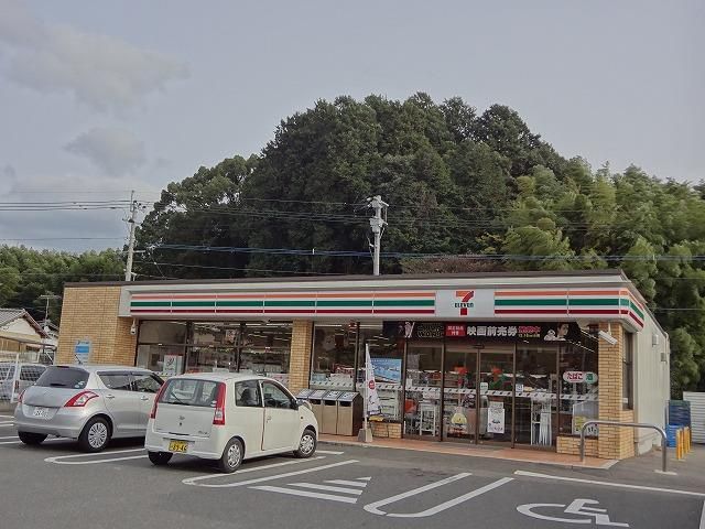 セブン‐イレブン/八幡吉祥寺町店(271m)