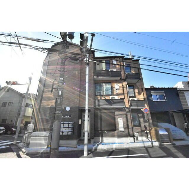 シャンテ綾瀬の外観画像