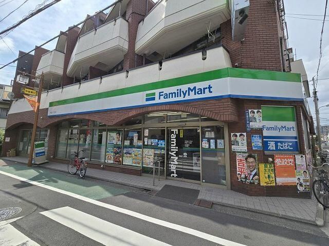 近くに施設あり