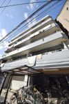 アートパレスの外観
