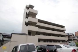 第2マエダビルの外観画像