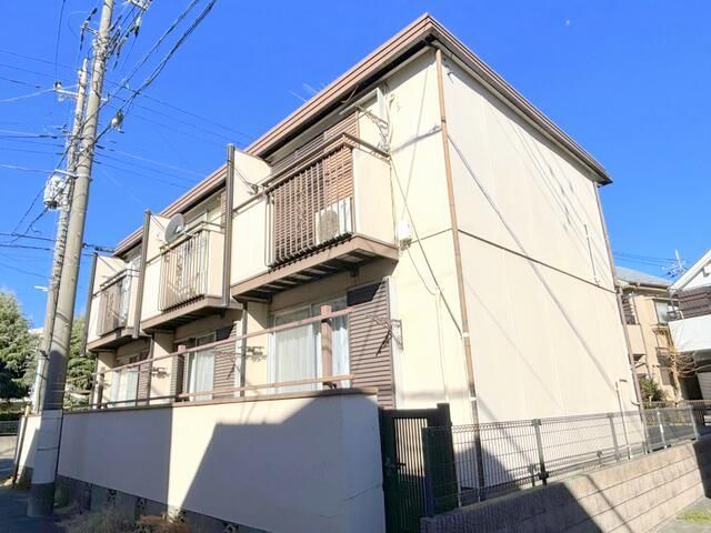 ハイツ鈴鹿の外観画像