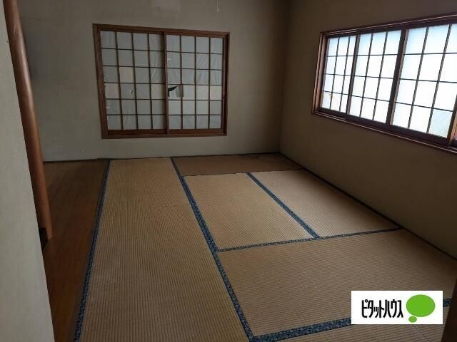 ベッドルーム