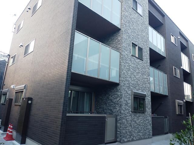 Orchard CourtⅢの外観画像