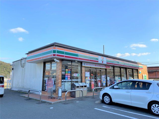 セブンイレブン小倉長尾5丁目店(740m)