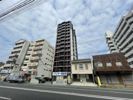 アクシオ片野の外観