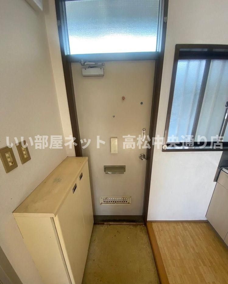 玄関